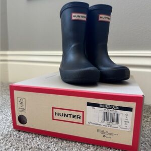 Black Hunter Boots size 6 (kids, toddler, youth)